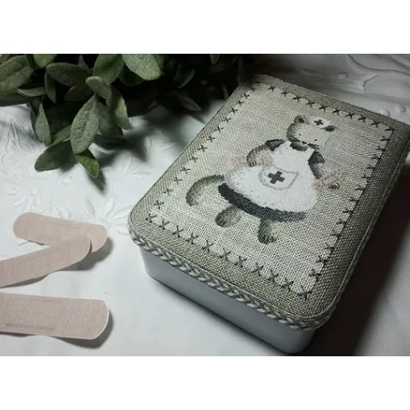 Boîte à Pansements "Chaton infirmière"