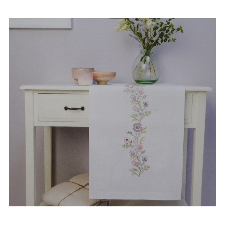 Chemin de Table Fleurs (kit 67430.52.18) Chemin de Table Fleurs (kit 67430.52.18)