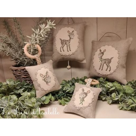 Coussin musical et hochet "Faon" Coussin musical et hochet "Faon"