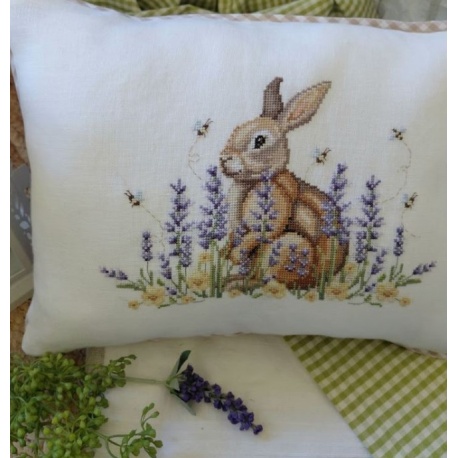 Coniglietto rilassato